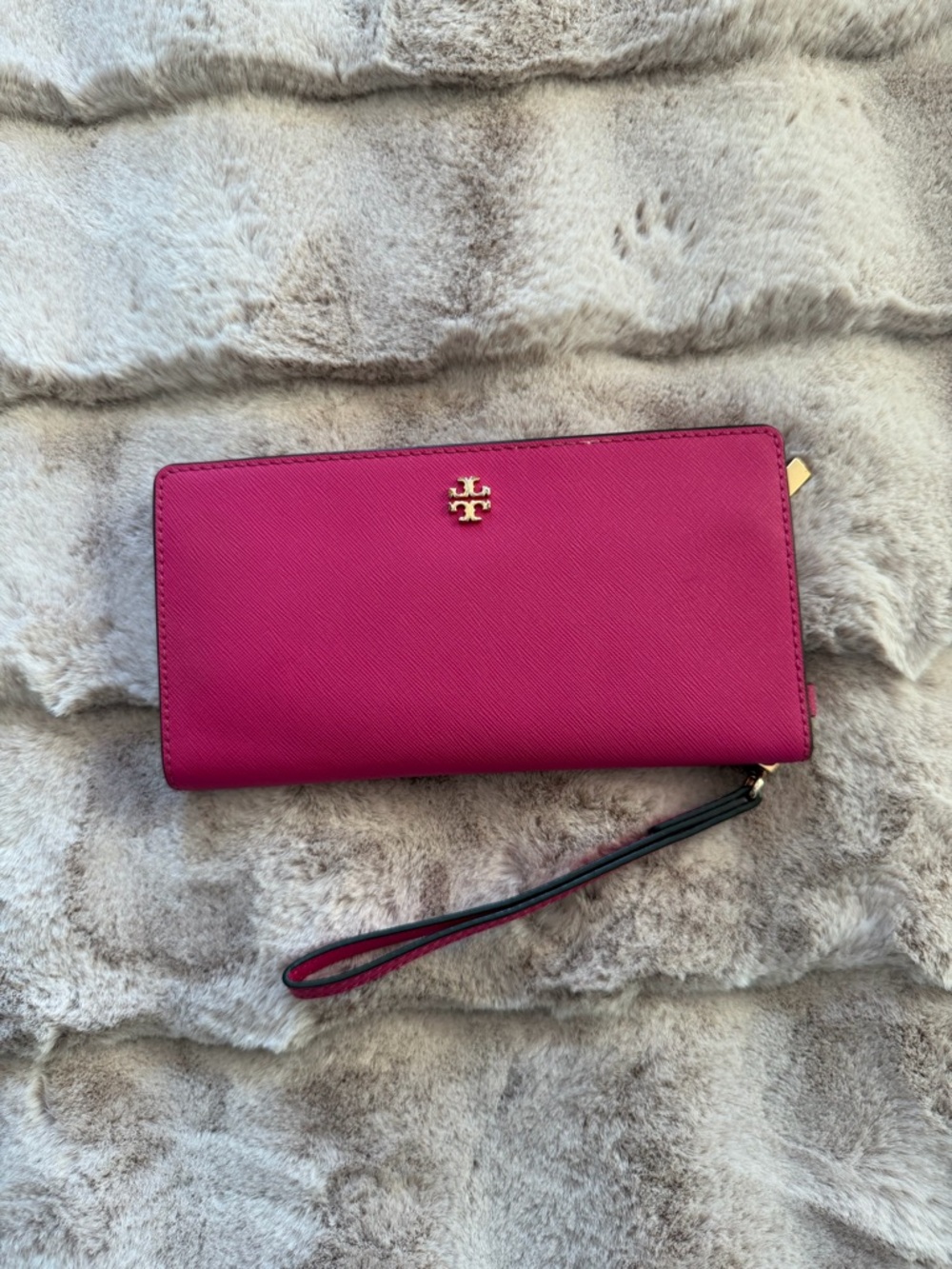 Tory Burch Fuchsia Zip Wristlet Wallet with Gold Logo